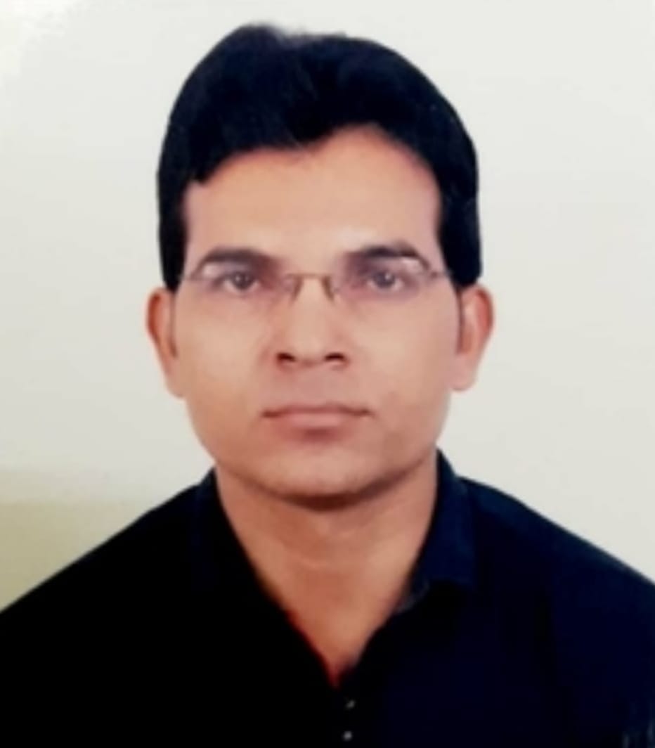 Dr.Naseebullah